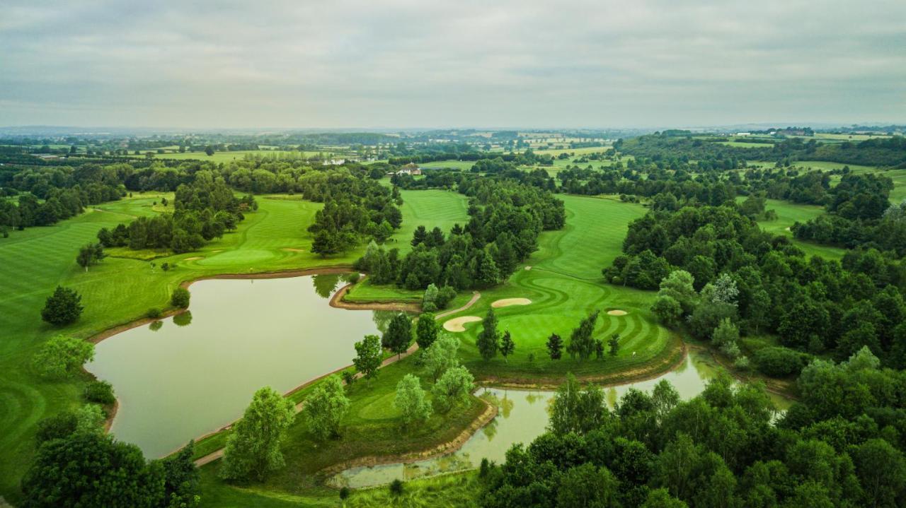 Villa The Vale Golf & Country Club Bishampton Exterior foto