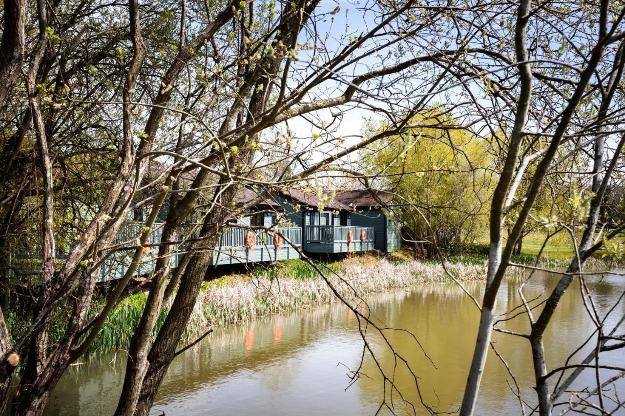 Villa The Vale Golf & Country Club Bishampton Exterior foto