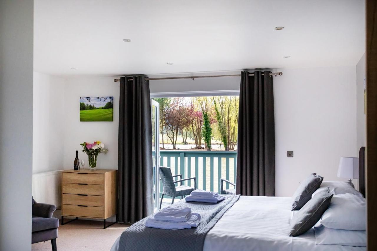 Villa The Vale Golf & Country Club Bishampton Exterior foto